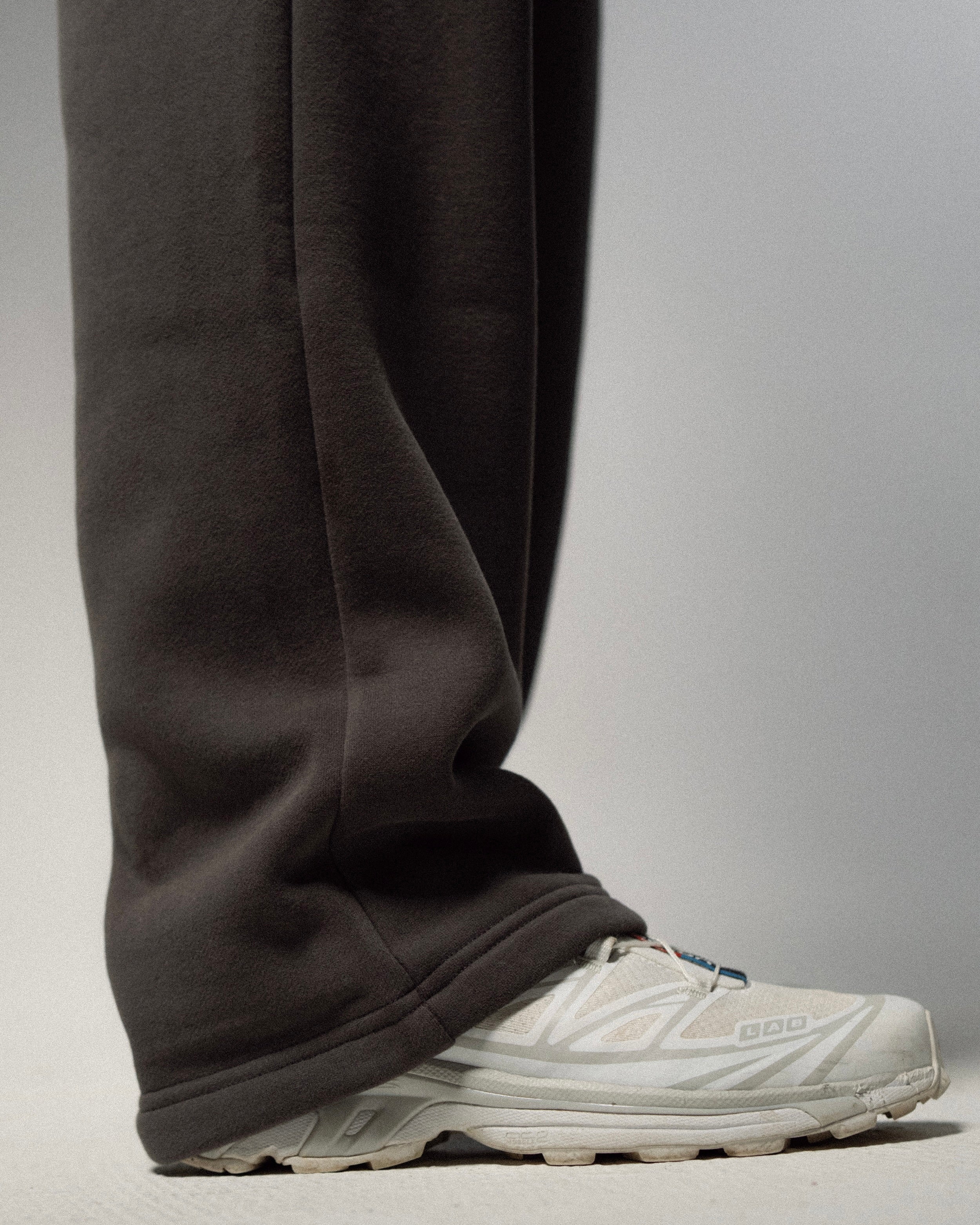 Straight Leg Sweatpant